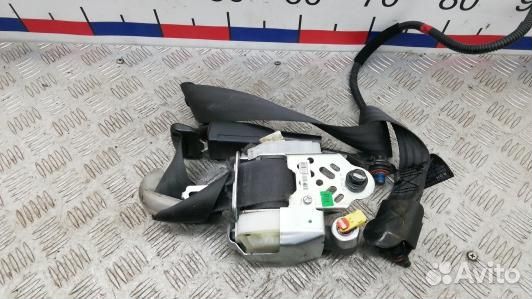 Ремень безопасности с пиропатроном сиденья передне