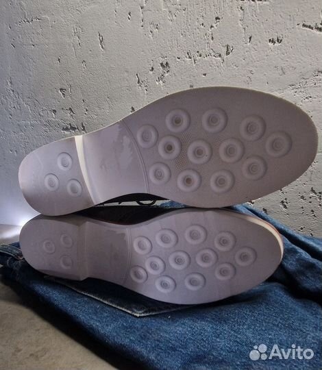 Полуботинки женские 39 размер