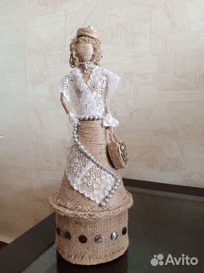 Куклы - шкатулки из джута