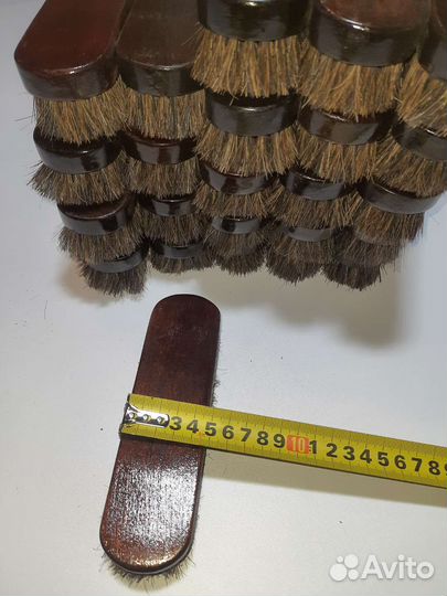 Щетка для одежды и обуви