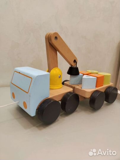 Музыкальные и развивающие игрушки