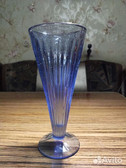 Хрустальная ваза