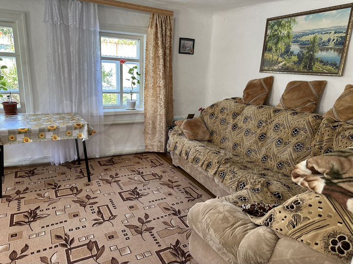 Дом 63 м² на участке 4,7 сот.