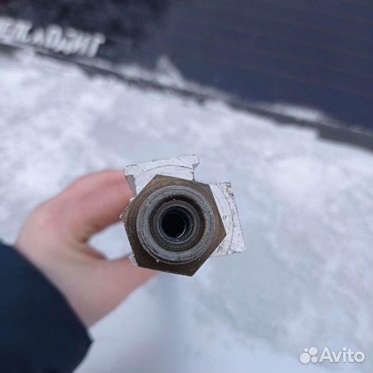 Топливная рампа ваз 21099