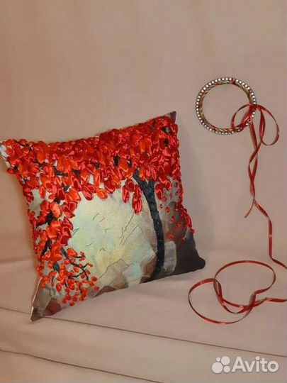 Подушка декоративная