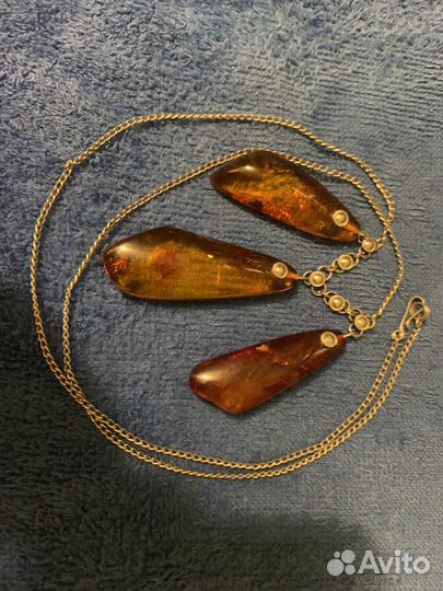 Колье бусы с янтарем