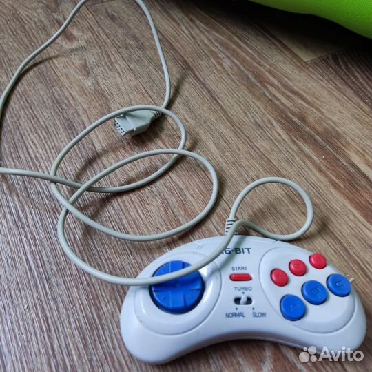 2 джойстика sega mega drive