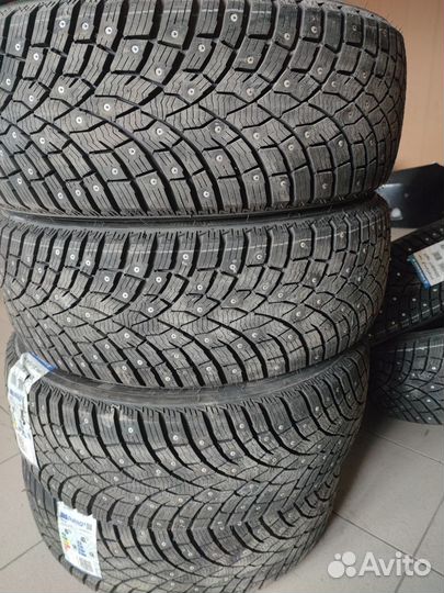 Triangle IcelynX TI501 235/55 R18