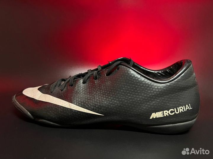 Nike Mercurial Victory 44р