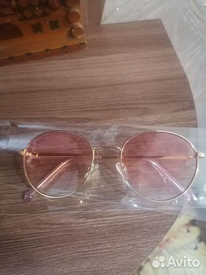 Солнцезащитные очки