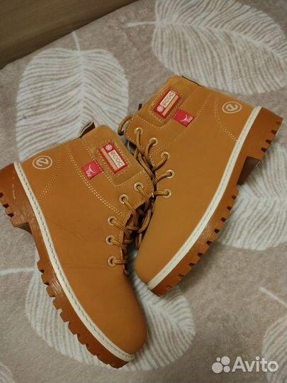 Ботинки демисезонные