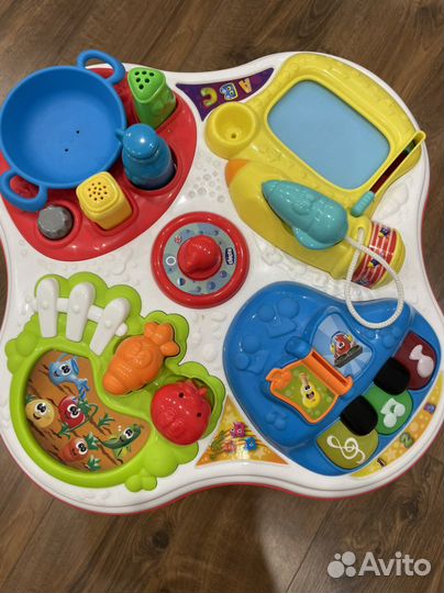 Развивающий столик chicco