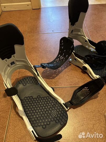 Крепления для сноуборда NOW Select Pro L