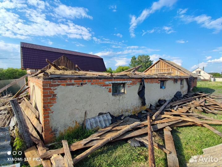 Демонтажные работы и вывоз мусора