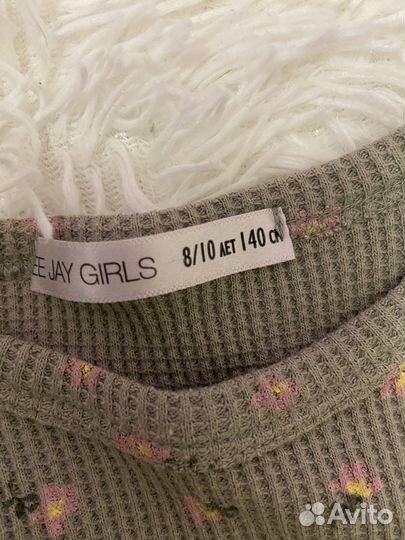 Одежда покетом для девочки 140