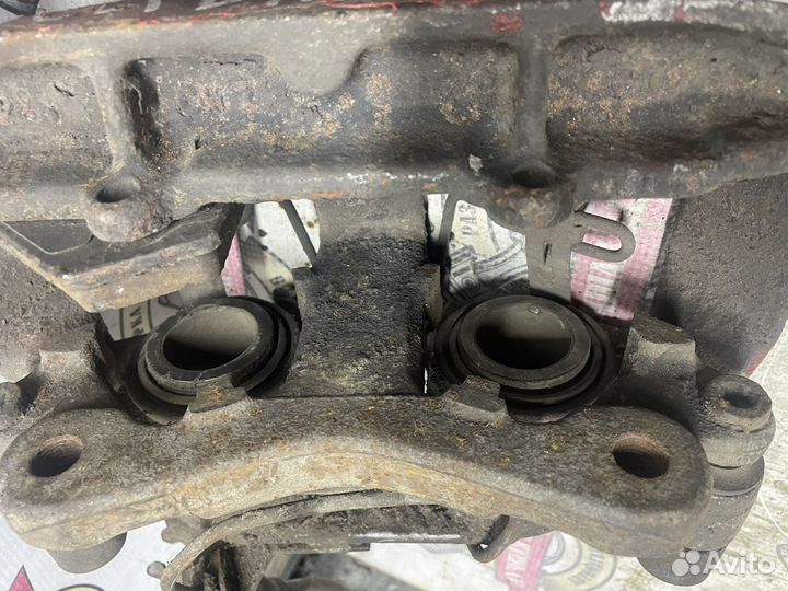 Суппорта передние audi a6 C5 / a8 d2 двухпоршневые