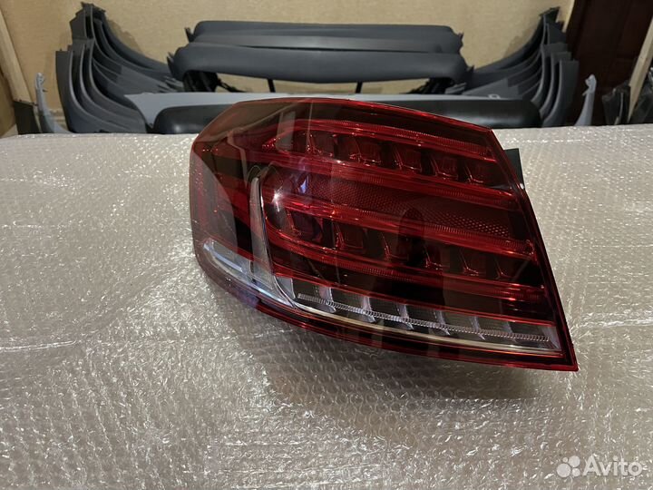 Левый фонарь боковой Mercedes W212 рест в крыло