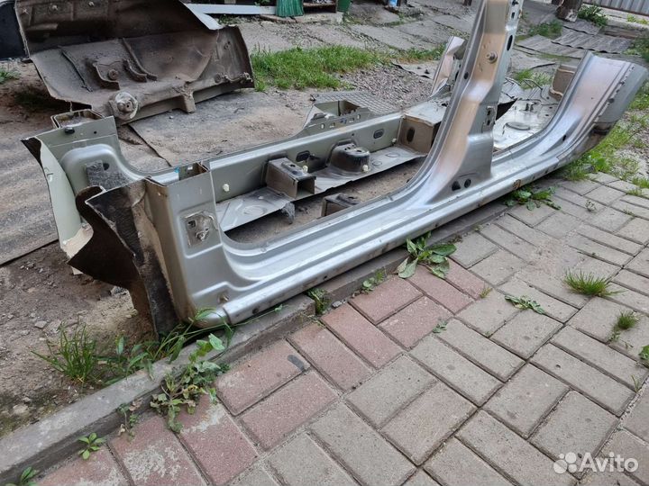 Пороги Кузов Рено Дастер 1