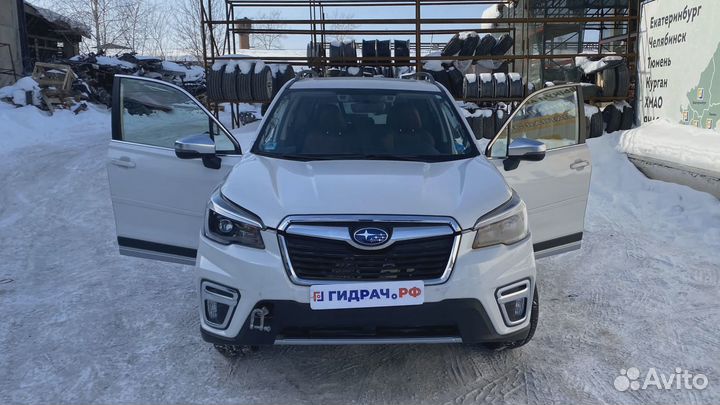 Фонарь подсветки номера левый Subaru Forester (SK