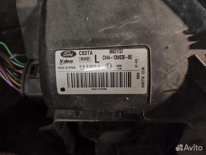 Фара левая Ford Kuga 2 (CBS)