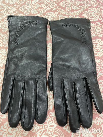 Перчатки кожаные женские