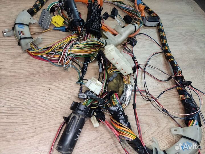 Проводка салона, Volvo 850
