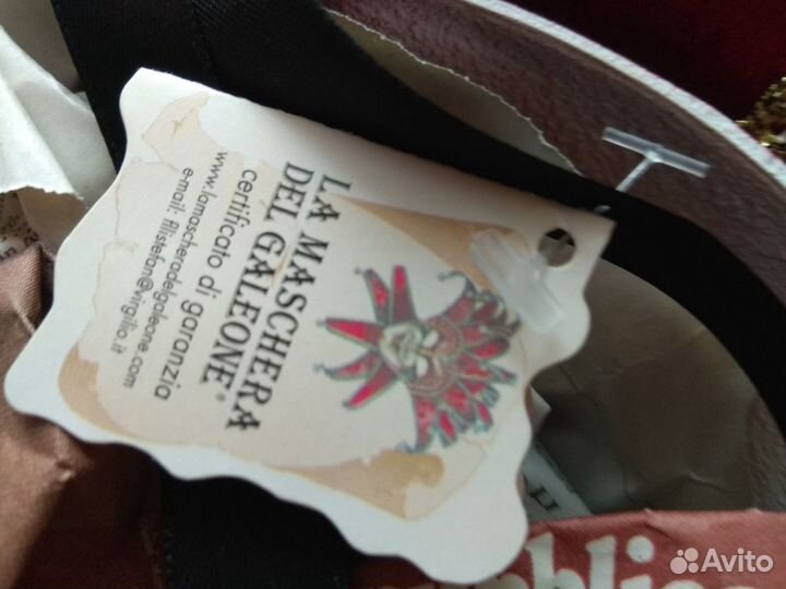 Венецианская маска