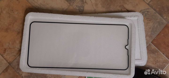 Защитное стекло на xiaomi redmi 8 pro