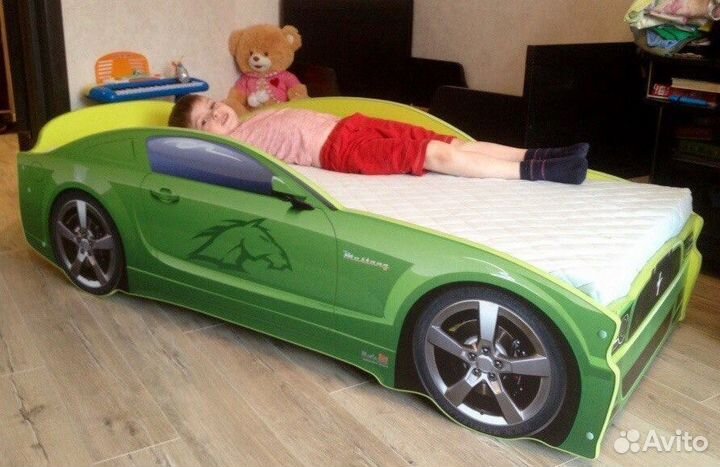 Детская кровать машина Мустанг зеленый в наличии