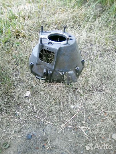 Картер сцепления