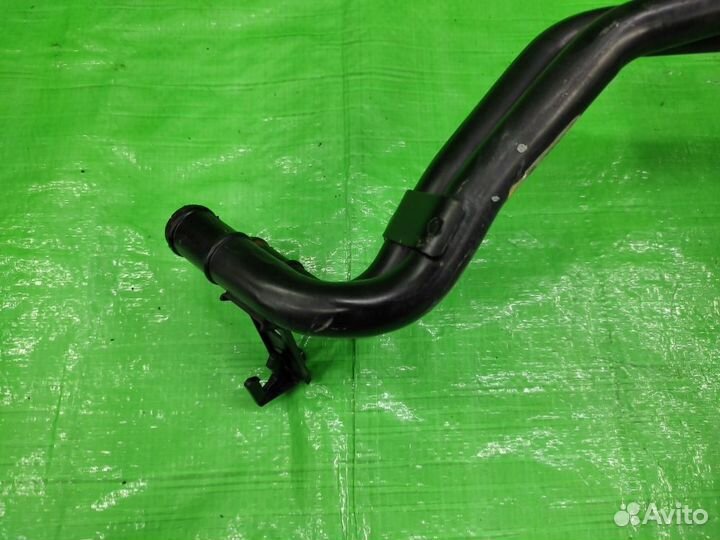 Клапан отопителя с патрубок Touareg/Cayenne 10-18