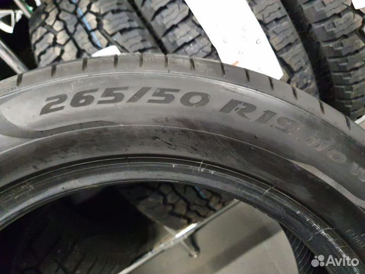 Pirelli P Zero Luxury Saloon 265/50 R19