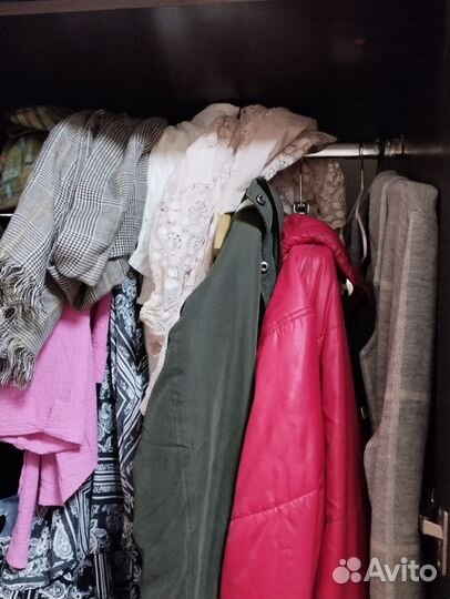 Женские вещи, импортные 50-52-54 размер