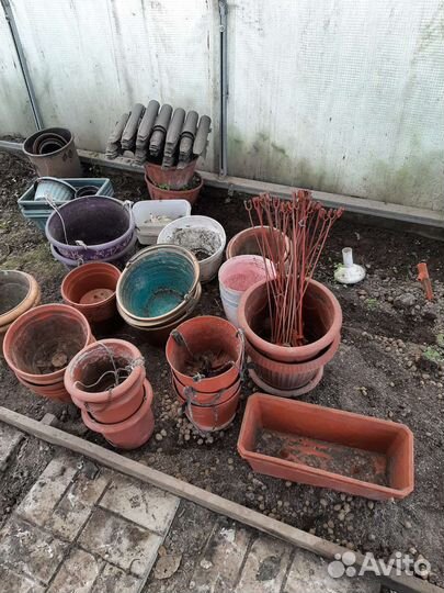 Горшки садовые под цветы