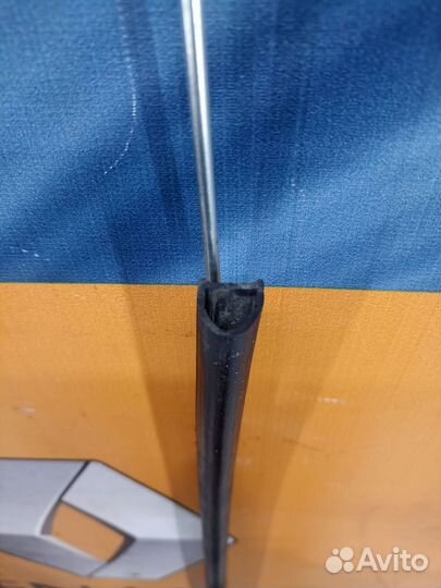 Уплотнитель перед проема двери LADA xray Прав