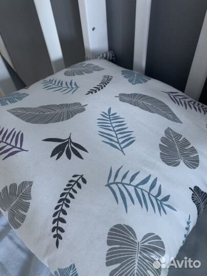 Бортики подушки в кроватку