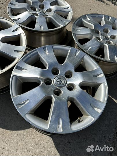 Литые диски R16 Toyota Alphard
