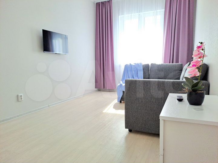 2-к. квартира, 51 м², 4/18 эт.