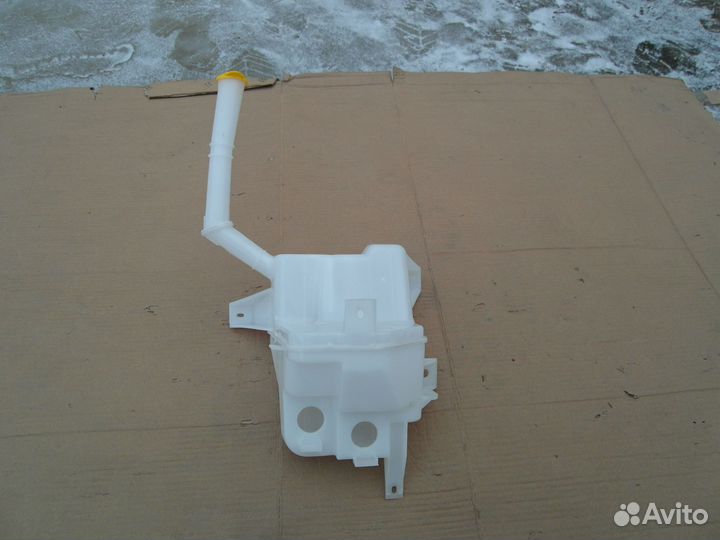 Бачок омывателя лоб стекла Аналог Mazda 6 GH 07-12