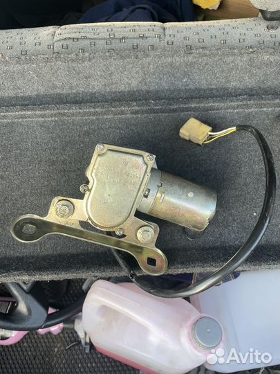 Моторчик заднего дворника ваз 2114