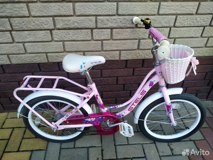 Продаётся велосипед для девочки марки stels