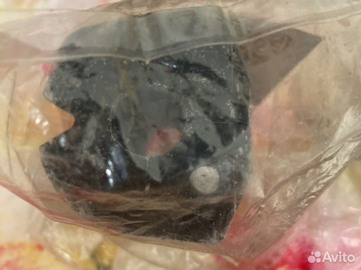 Втулка стабилизатора субару новая