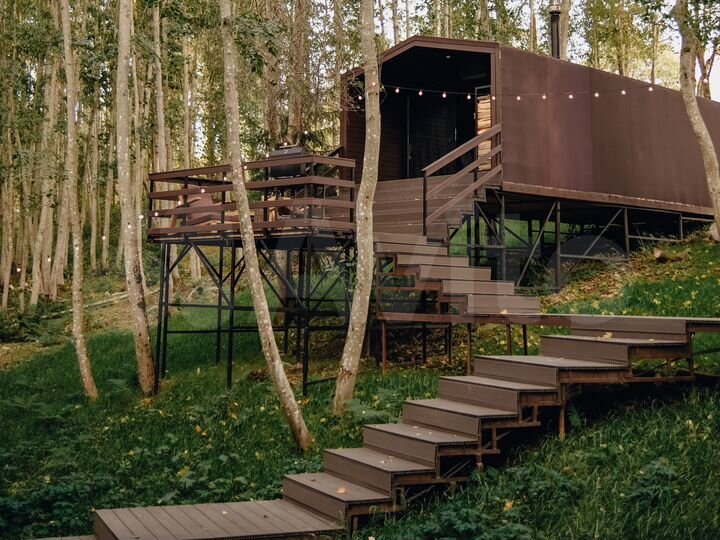 Дом 20 м² на участке 2,5 га