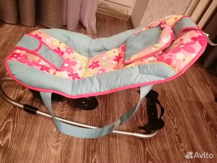 Шезлонг детский