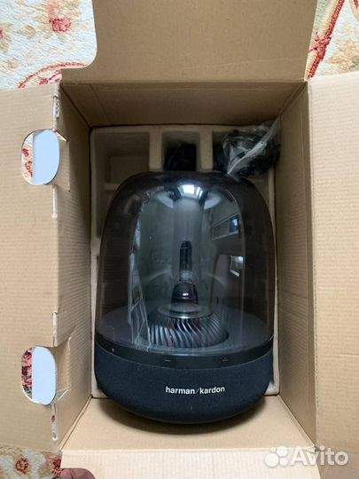 Колонка Harman Kardon aura studio 2