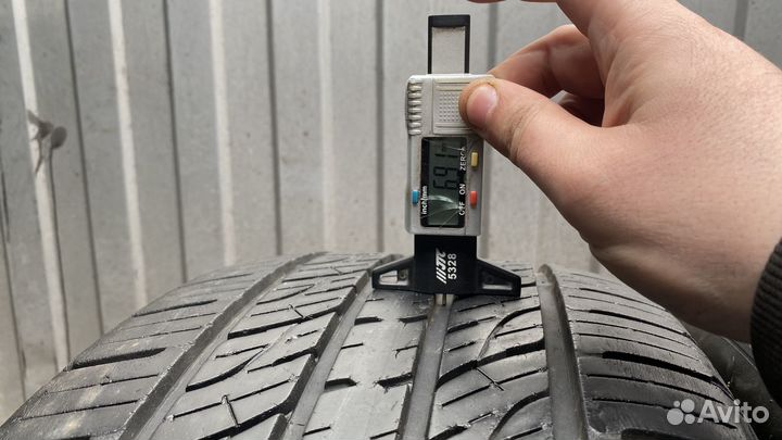 Kumho Crugen Premium KL33 255/50 R19 107V