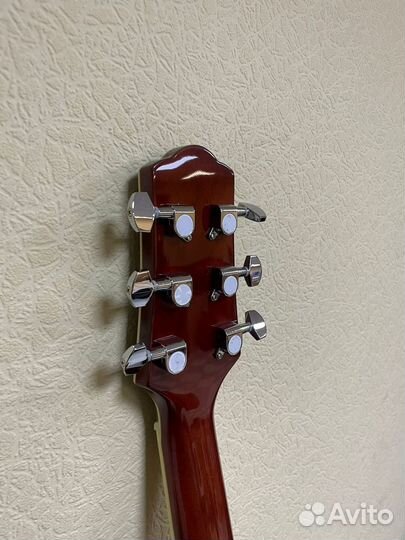 Акустическая гитара с вырезом Naranda TG220CNA