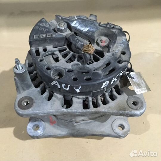 Генератор VW Bora,Polo,Skoda Fabia 037903025m