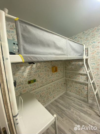 Кровать чердак IKEA со столом