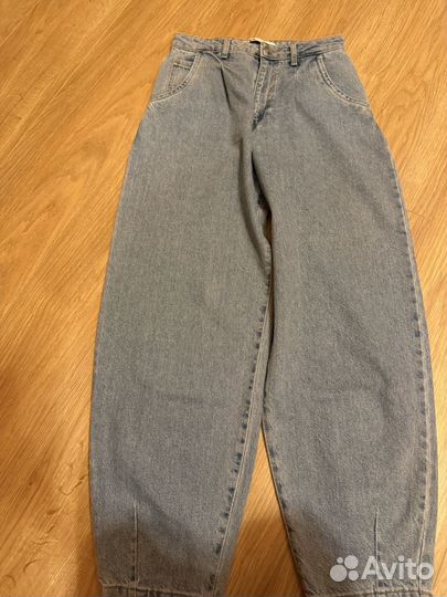 Джинсы Zara баллоны